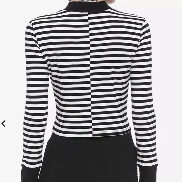 HOT TOPIC Black & White Stripe Heart Mock Heart Front Long-Sleeve Top Xl - Picture 2 of 11